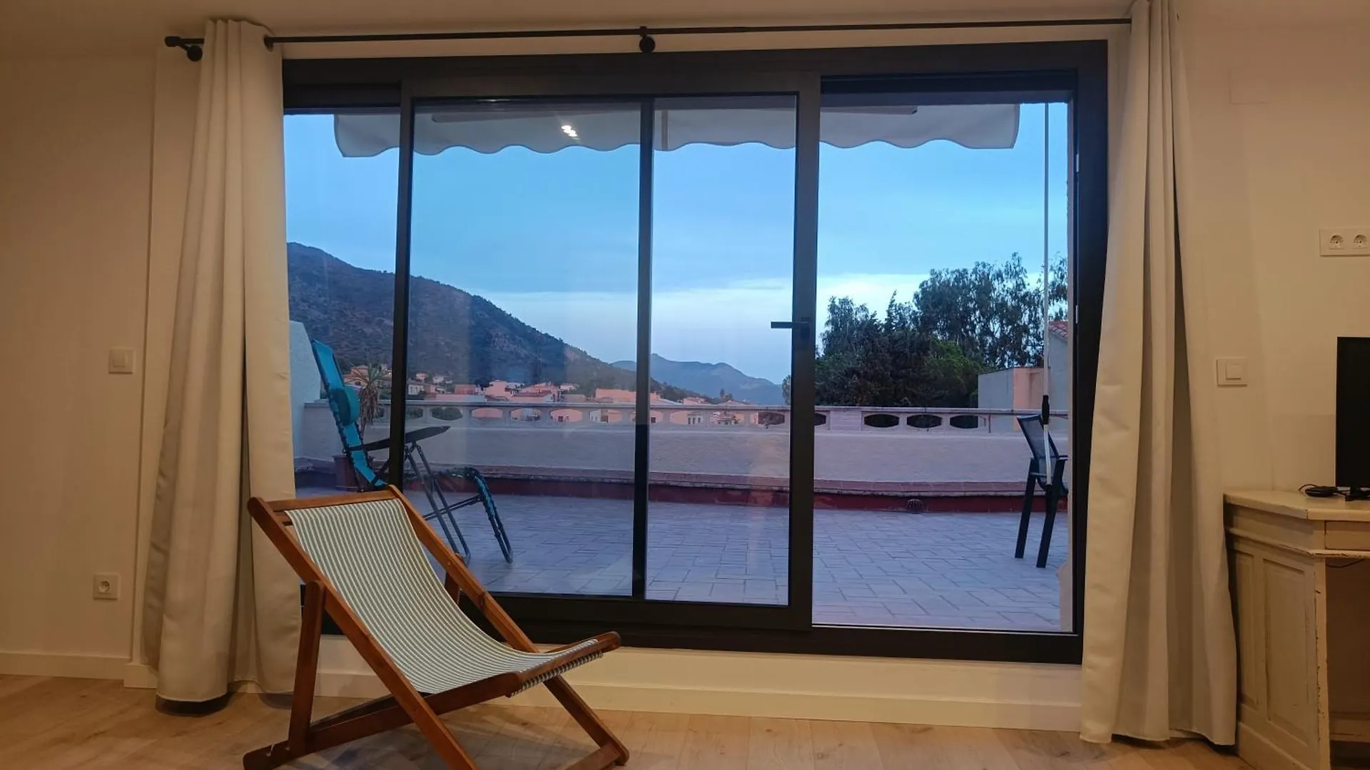 Appartement Atico Relax Con Gran Terraza Y Vistas A La Costa Brava à Palau Saverdera