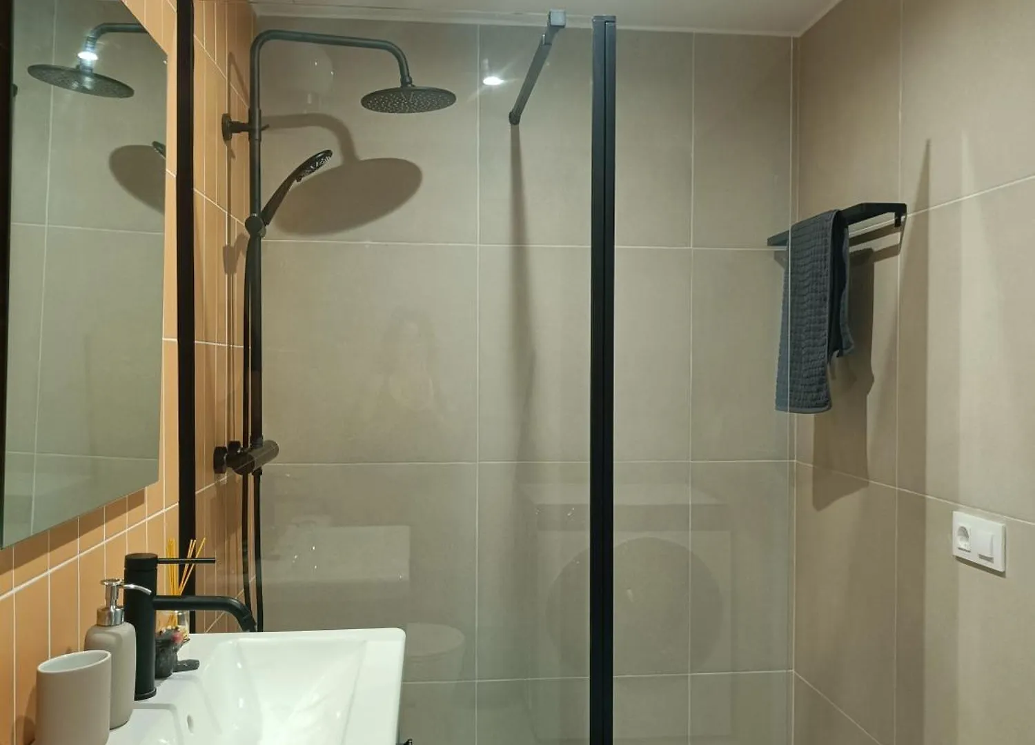 Apartamento Atico Relax Con Gran Terraza Y Vistas A La Costa Brava Palau-Saverdera